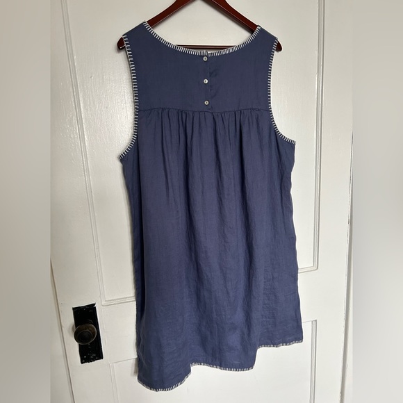 C&C California 100% Linen Embroidered Dress - Picture 4 of 17
